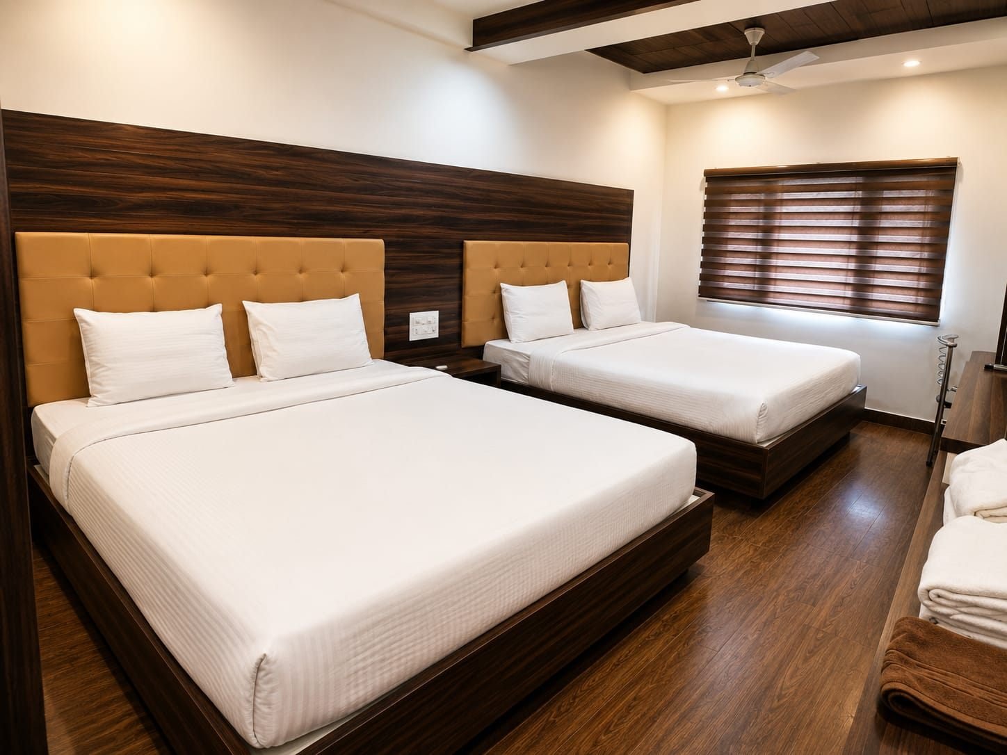 Four Bed room photo 2